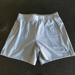 Nike Men's Dri-fit Grey Shorts Size M